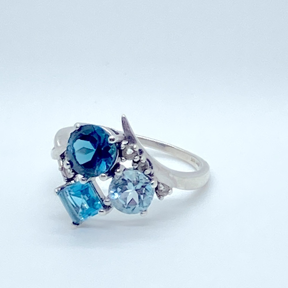 Vtg Sterling Topaz & Diamond Gemstone Cluster 925 Silver Ring | Sz 8.25 - Picture 4 of 16